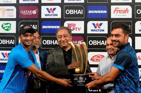 বৃষ্টিতে ম্যাচ ভেসে গেলে ট্রফি ভাগাভাগি