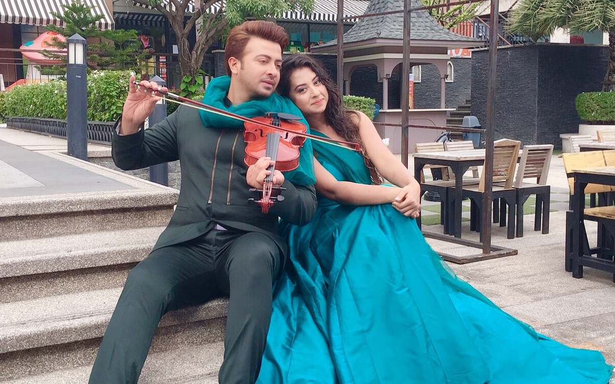 'ক্রিমিনাল' ছবির গানের দৃশ্যে শাকিব-বুবলী