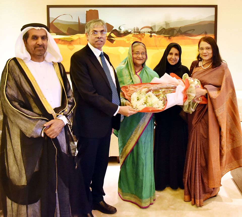 প্রধানমন্ত্রী শেখ হাসিনা-৩ দিনের রাষ্ট্রীয় সফরে আবুধাবিতে