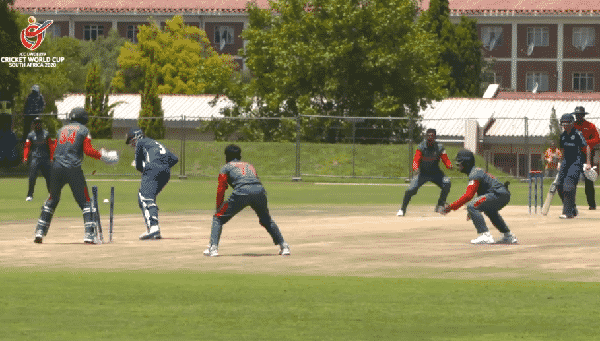 হ্যাটট্রিকের মুহূর্ত