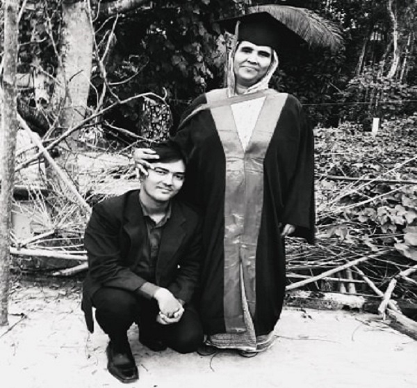 আমি এবং আমার মা