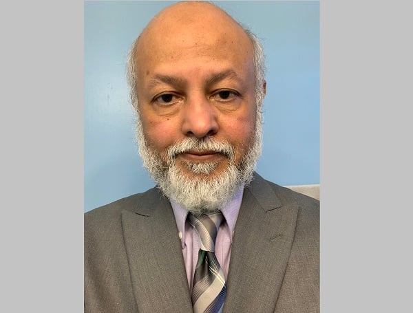 মনির হোসেন