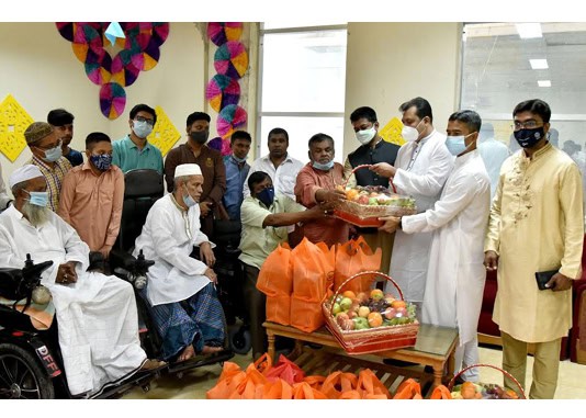 প্রধানমন্ত্রীর ঈদ শুভেচ্ছা ও মুক্তিযোদ্ধাদের সঙ্গে শুভেচ্ছা বিনিময়. Channel i News - চ্যানেল আই নিউজ
