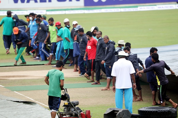 কিউরেটর ও মাঠকর্মীদের চেষ্টা বিফলে গেছে। বৃষ্টির কারণে মিরপুরে হতে পারেনি ডিপিএল টি-টুয়েন্টির সুপার লিগের তিন ম্যাচই।