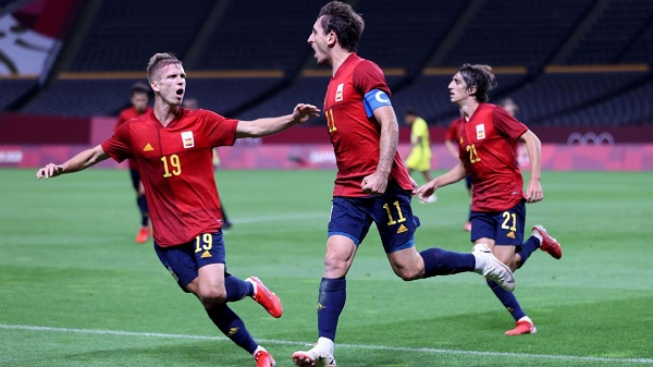 আর্জেন্টিনার স্বপ্ন গুঁড়িয়ে স্পেনের উল্লাস