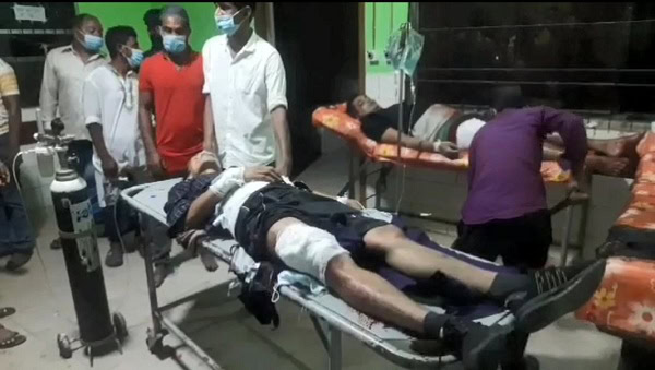 মাদকাসক্তের ছুরিকাঘাতে আহত ব্যক্তি হাসপাতালে চিকিৎসাধীন. Channel i News - চ্যানেল আই নিউজ