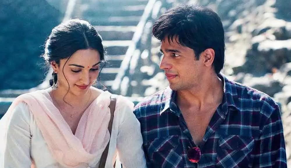 সিদ্ধার্থ ও কিয়ারার প্রেমের দৃশ্য, বিয়ের আলোচনা. Channel i News - চ্যানেল আই নিউজ