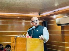 তথ্য প্রতিমন্ত্রী বঙ্গবন্ধুর আদর্শে বাংলাদেশ গড়ার অঙ্গীকার ব্যক্ত করছেন. Channel i News - চ্যানেল আই নিউজ