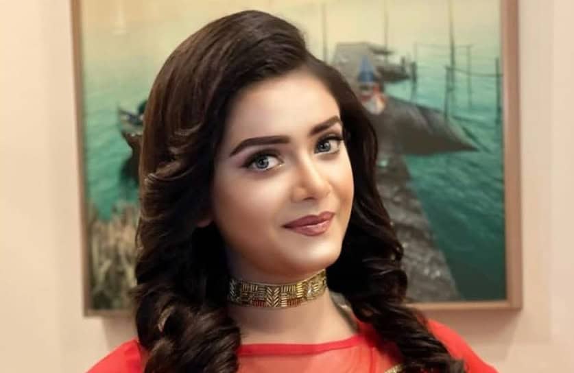 তানজিন তিশা হেয়ার অয়েল ব্র্যান্ড অ্যাম্বাসেডর হিসেবে ছবি. Channel i News - চ্যানেল আই নিউজ