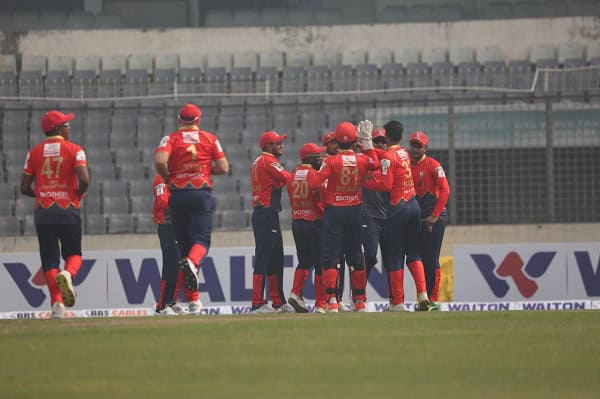 বাংলাদেশ ক্রিকেট দল মাঠে অনুশীলন করছে, প্রস্তুতি নিচ্ছে. Channel i News - চ্যানেল আই নিউজ