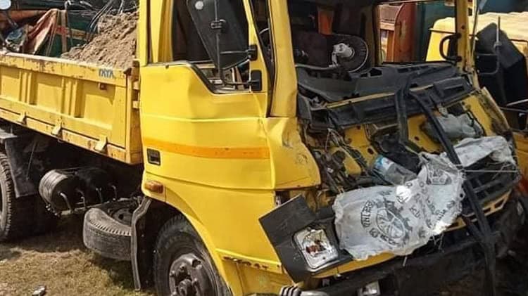 কুমিল্লায় ট্রাকের সাথে অটোরিকশার সংঘর্ষ, হতাহতের ঘটনা. Channel i News - চ্যানেল আই নিউজ