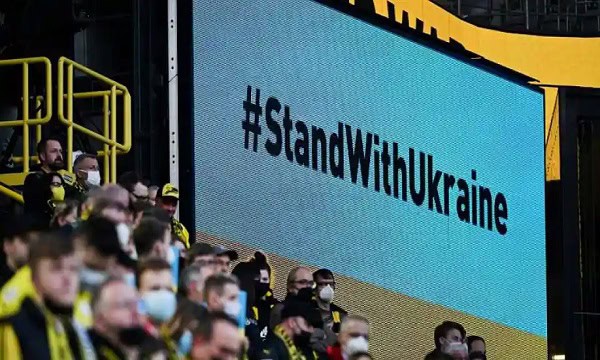 #StandWithUkraine banner displayed at a public gathering in Bangladesh. Channel i News - চ্যানেল আই নিউজ