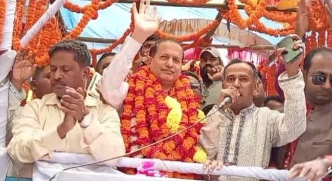 জনপ্রিয় রাজনীতিবিদ জনসভায় বক্তব্য দিচ্ছেন. Channel i News - চ্যানেল আই নিউজ