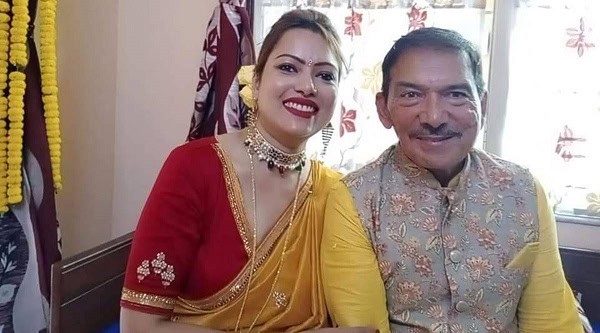 সাবেক ভারতীয় ক্রিকেটার 66 বছরে আবার বিয়ে করছেন, খুশি দম্পতি. Channel i News - চ্যানেল আই নিউজ