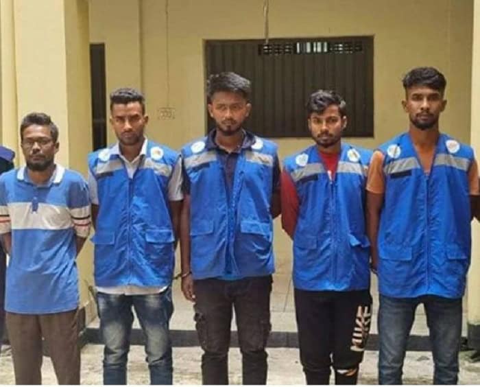 আটক ৫ জন যুবক আদালতে প্রেরণ, জাফলংয়ে পর্যটকদের উপর হামলার অভিযোগ. Channel i News - চ্যানেল আই নিউজ