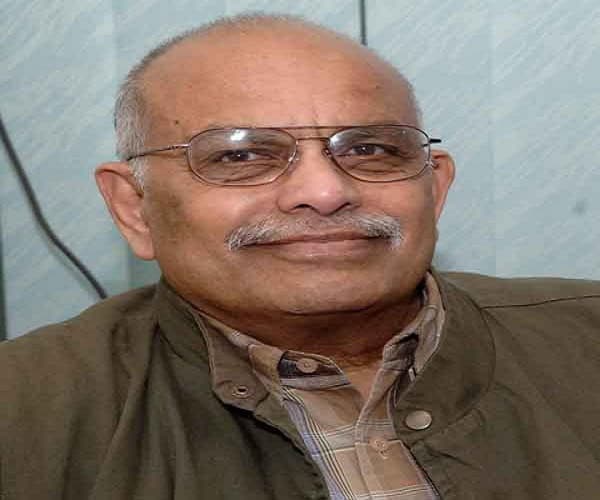 প্রখ্যাত সাংবাদিক ও লেখক আবদুল গাফফার চৌধুরীর ছবি. Channel i News - চ্যানেল আই নিউজ