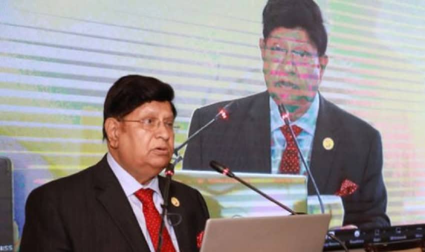 বাংলাদেশের পররাষ্ট্রমন্ত্রী যুক্তরাষ্ট্রের নিষেধাজ্ঞা আশঙ্কা নেই বলে জানান।. Channel i News - চ্যানেল আই নিউজ