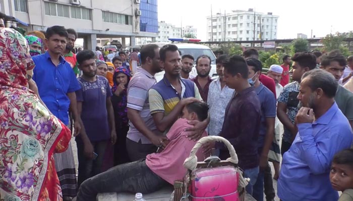 স্বজনদের আহাজারী