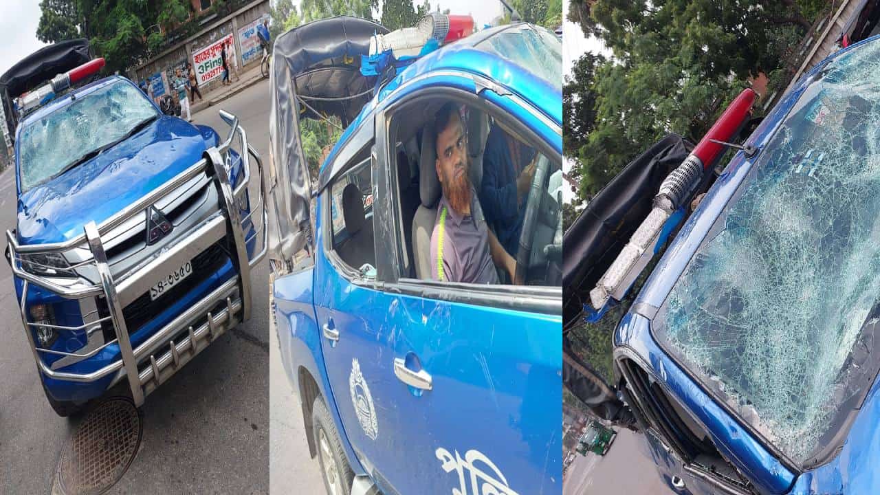 পুলিশের গাড়ি ভাংচুরের ছবি, সংঘর্ষের সময় আহত ২০. Channel i News - চ্যানেল আই নিউজ
