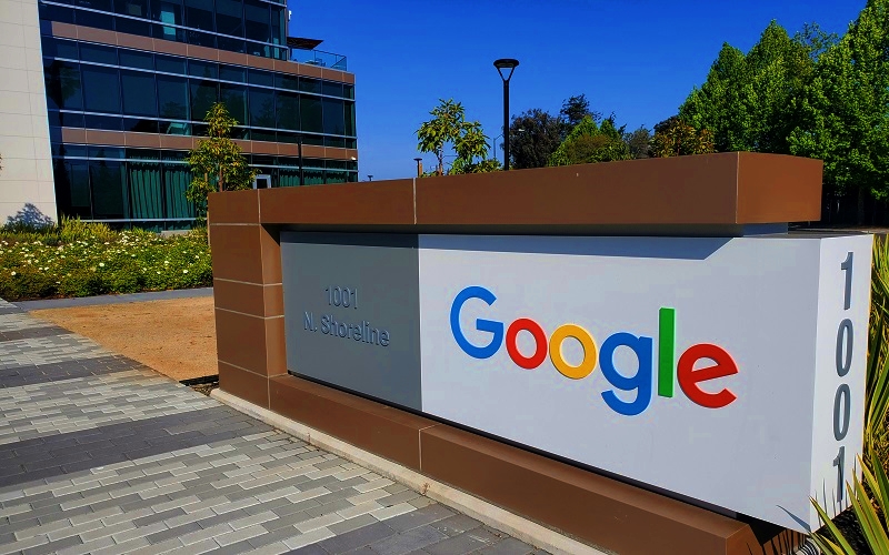FILE PHOTO: A sign is pictured outside a Google office near the company's headquarters in Mountain View, California, U.S., May 8, 2019.  REUTERS/Paresh Dave