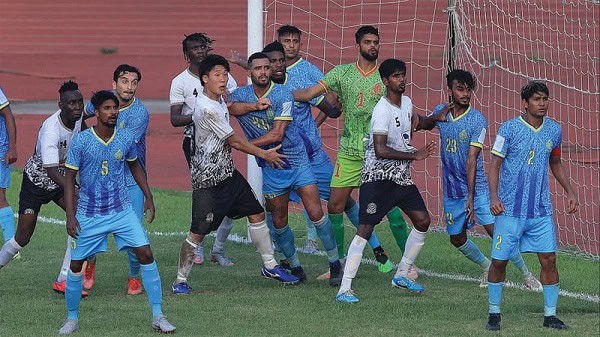ঢাকা আবাহনী ও মোহামেডান ফুটবল দল ফেডারেশন কাপের ম্যাচে একই গ্রুপে খেলছে. Channel i News - চ্যানেল আই নিউজ