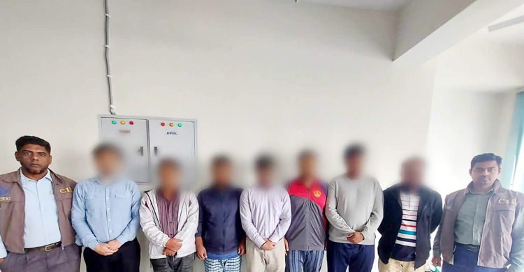 প্রশ্নফাঁসের অভিযোগে গ্রেফতার হয়েছেন চিকিৎসকসহ নয়জন