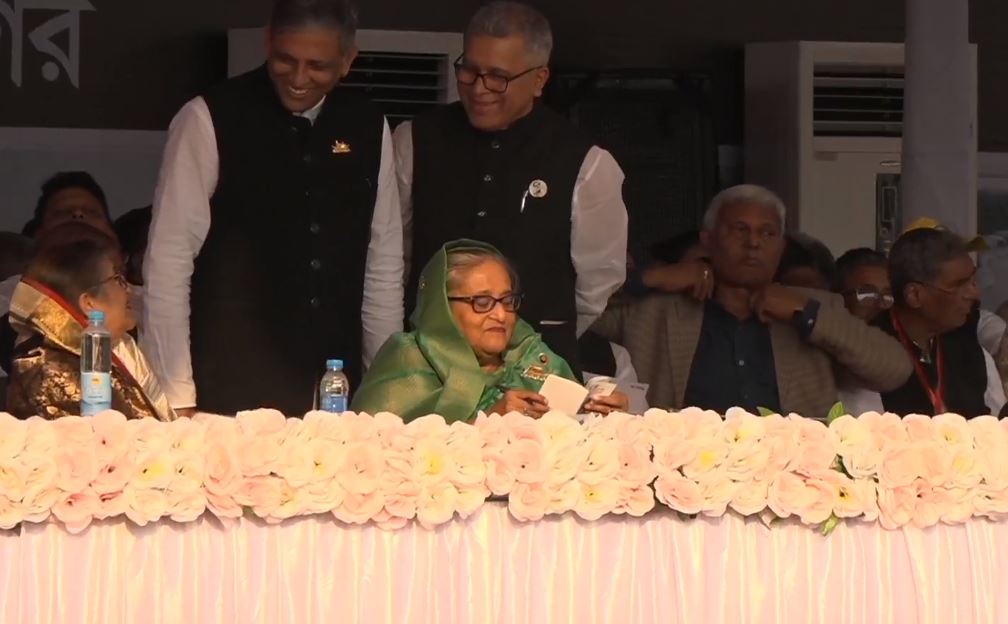 বরিশালের সমাবেশ মঞ্চে প্রধানমন্ত্রী | চ্যানেল আই অনলাইন বরিশালের সমাবেশ মঞ্চে প্রধানমন্ত্রী | চ্যানেল আই অনলাইন