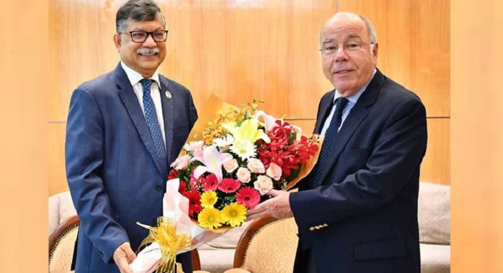 ব্রাজিলের পররাষ্ট্রমন্ত্রী ও বাংলাদেশের পররাষ্ট্রমন্ত্রী ফুলেল শুভেচ্ছা বিনিময়. Channel i News - চ্যানেল আই নিউজ