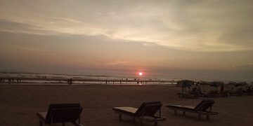 কক্সবাজার সমুদ্র সৈকতের সুগন্ধা পয়েন্ট