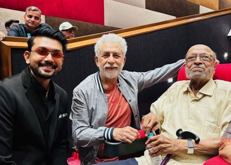 গেল বছর ‘মুজিব’ এর ভারতীয় প্রিমিয়ারে নাসির উদ্দিন শাহ ও শ্যাম বেনেগালের সাথে শুভ