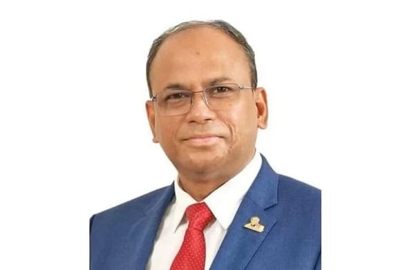 প্রধানমন্ত্রীর মুখ্য সচিব তোফাজ্জল হোসেন মিয়া ছবি. Channel i News - চ্যানেল আই নিউজ