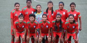 বাংলাদেশ নারী ফুটবল দলের খেলোয়াড়রা মাঠে প্রস্তুত. Channel i News - চ্যানেল আই নিউজ