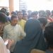শিক্ষার্থীরা ক্ষুব্ধ অবস্থানে, চিকিৎসকের অপসারণের দাবি জানাচ্ছে. Channel i News - চ্যানেল আই নিউজ