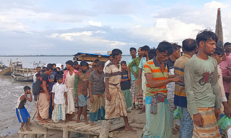 সংগৃহীত