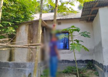 শ্বশুর বাড়িতে ঝুলন্ত মরদেহ উদ্ধার, পুলিশ তদন্তে. Channel i News - চ্যানেল আই নিউজ