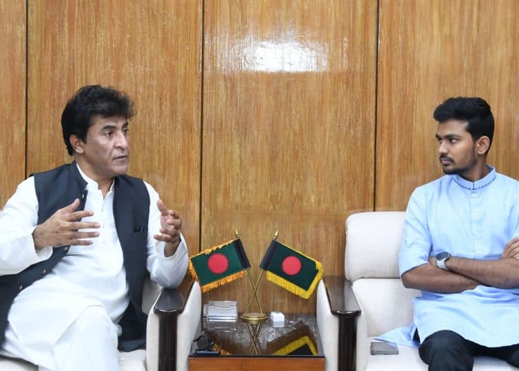 বাংলাদেশ ও পাকিস্তানের প্রতিনিধির মধ্যে গুরুত্বপূর্ণ আলোচনা চলমান. Channel i News - চ্যানেল আই নিউজ