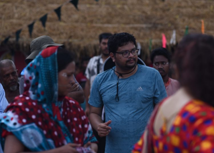 {"remix_data":[],"remix_entry_point":"challenges","source_tags":["local"],"origin":"unknown","total_draw_time":0,"total_draw_actions":0,"layers_used":0,"brushes_used":0,"photos_added":0,"total_editor_actions":{},"tools_used":{},"is_sticker":false,"edited_since_last_sticker_save":false,"containsFTESticker":false}