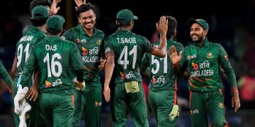 বাংলাদেশ ক্রিকেট দলের খেলোয়াড়রা উল্লাসে মেতে উঠেছে. Channel i News - চ্যানেল আই নিউজ