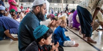 Jumatul Bidah translates as 'Friday of farewell' and marks the last Friday prayers in the holy month of Ramadan. Some Muslims regard this day as the second holiest of Ramadan and spend a large part of the day in worship. This image has been captured by me on April 29, 2022, from Bangladesh, South Asia.

In Bangladesh, large numbers will attend prayers and the largest takes place at the National Mosque of Bangladesh in Dhaka known as Baitul Mokarram Mosque.

Baitul Mukarram Mosque is located in the center of Dhaka, the capital of Bangladesh. The mosque was completed in 1968 and has a capacity of 30,000, making it the 10th biggest mosque in the world. Despite this huge capacity history, significance, and importance of Friday of Farewell. The holy month of Ramadan is about to come to an end. People across Bangladesh will be celebrating Jumma Tul Wida on April 29, 2022.