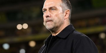 LAS PALMAS, SPAIN - FEBRUARY 22: Hansi Flick, Head Coach of FC Barcelona, looks on during the LaLiga match between UD Las Palmas and FC Barcelona at Estadio Gran Canaria on February 22, 2025 in Las Palmas, Spain. (Photo by Florencia Tan Jun/Getty Images)