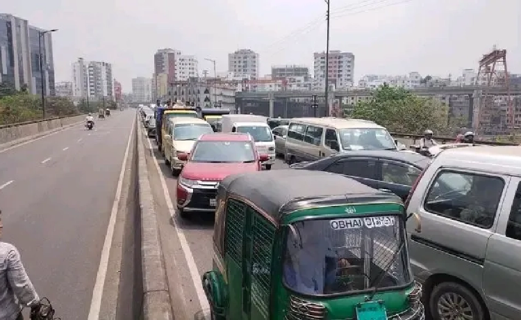 সংগৃহীত