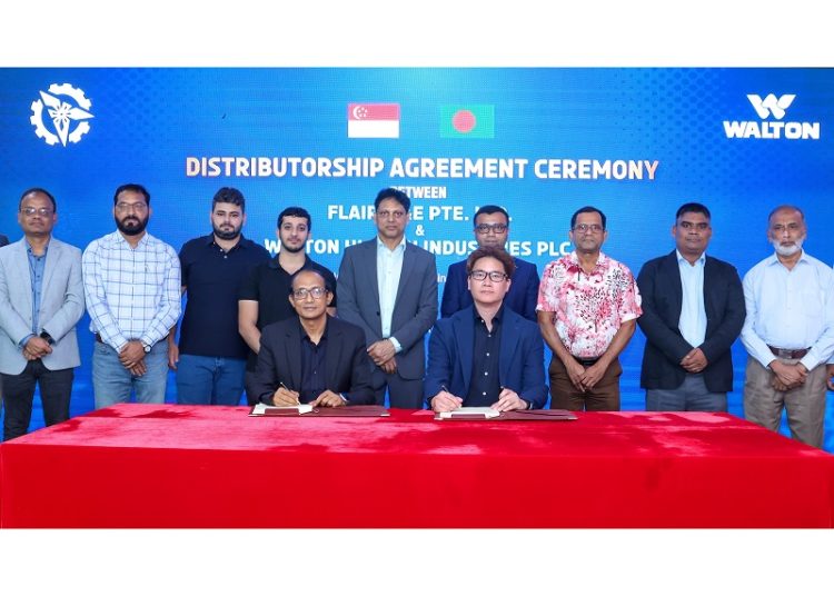 সিঙ্গাপুরের এয়ার কন্ডিশনিং খাতের খ্যাতনামা প্রতিষ্ঠান ‘ফ্লেয়ার এমঅ্যান্ডই প্রাইভেট লিমিটেড’ এর সঙ্গে ওয়ালটন হাই-টেক ইন্ডাস্ট্রিজ পিএলসি’ ডিস্ট্রিবিউটরশিপ চুক্তি স্বাক্ষর অনুষ্ঠানে উপস্থিত উভয় প্রতিষ্ঠানের ঊর্দ্ধতন কর্মকর্তাবৃন্দ