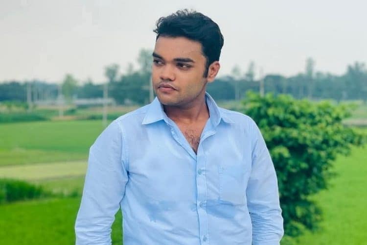 নিখোঁজ অরিত্রের জন্য সন্ধান চিত্র, যুবক যুবতীর ছবি. Channel i News - চ্যানেল আই নিউজ