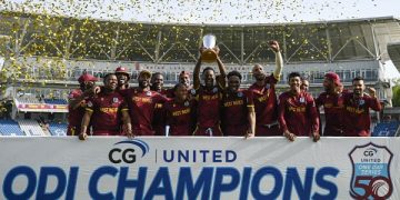 পাকিস্তানের সঙ্গে ওয়ানডে সিরিজ জয় উদযাপন ক্যারিবীয়দের।