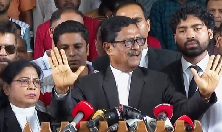 দল আমার ব্যাপারে যা সিদ্ধান্ত দেবে, মাথা পেতে মেনে নেব: ফজলুর রহমান