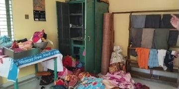 জয়পুরহাট, শিক্ষক দম্পতির বাড়িতে দুর্ধর্ষ ডাকাতি, লক্ষাধিক টাকা ও ১৫ ভরি স্বর্ণলুট