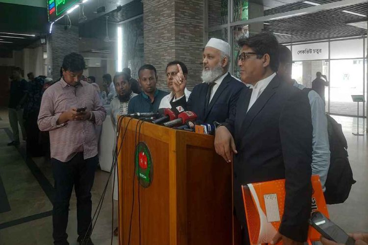 ছবি: সিরাজগঞ্জে আসন পুনর্বহালের দাবি (সংগৃহীত)