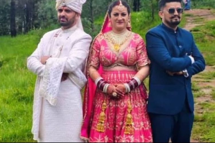 নেগি ভাইয়েরা সুনিতা চৌহানকে বিয়ে করেছিলেন ঐতিহ্যবাহী বহুজাতিক প্রথা 'জোদিদার প্রথা'র অনুসারে