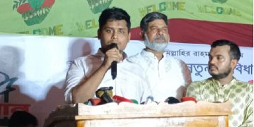 “নুর এর ওপর যে আক্রমণ হয়েছে এটা সবার জন্য একটা ম্যাসেজ”: হাসনাত আবদুল্লাহ