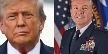 প্রেসিডেন্ট ডোনাল্ড ট্রাম্প ও পেন্টাগনের প্রতিরক্ষা গোয়েন্দা সংস্থার (ডিআইএ) প্রধান লেফটেন্যান্ট জেনারেল জেফেরি ক্রুস